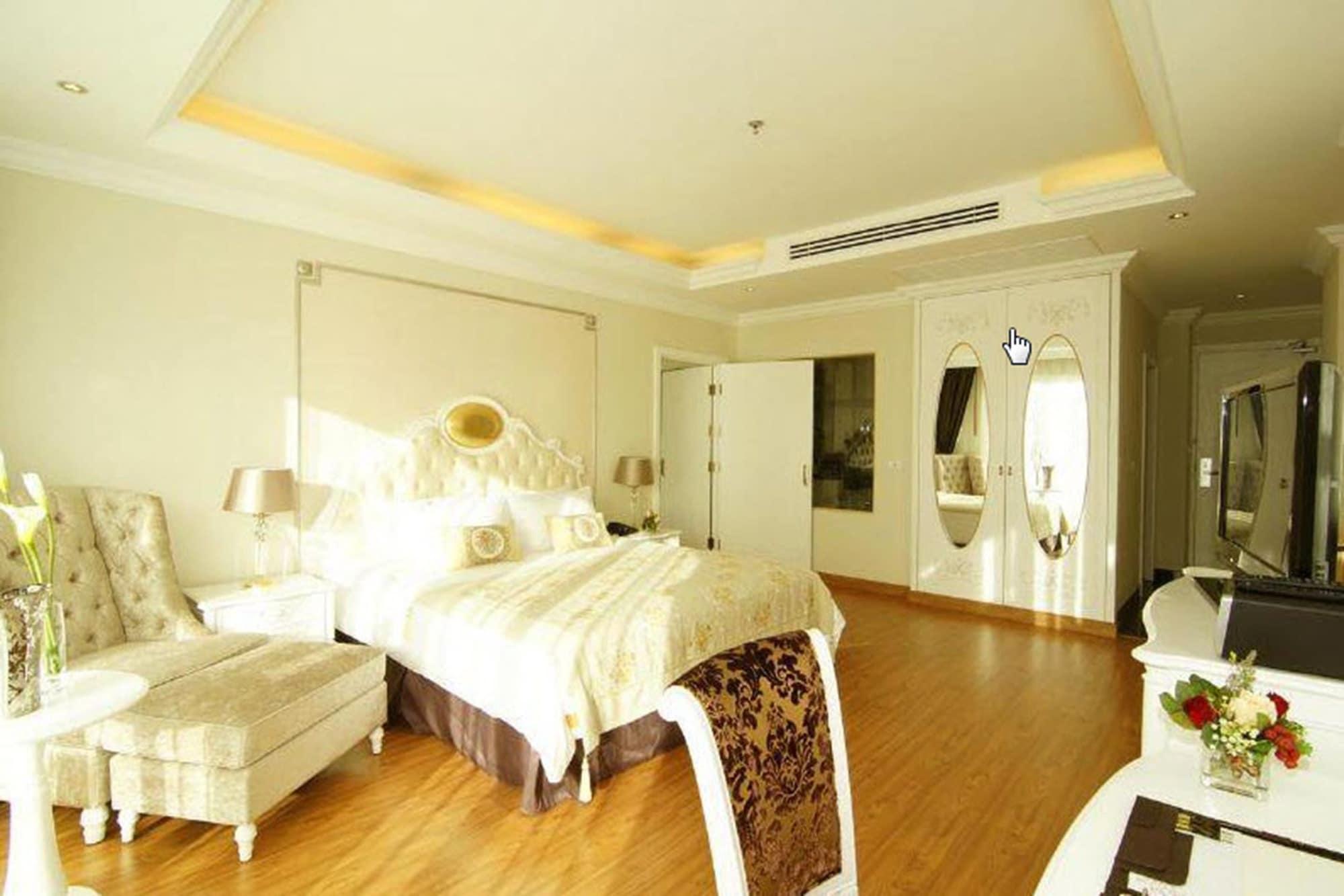 Lk Miracle Suite - Sha Extra Plus Pattaya Bagian luar foto