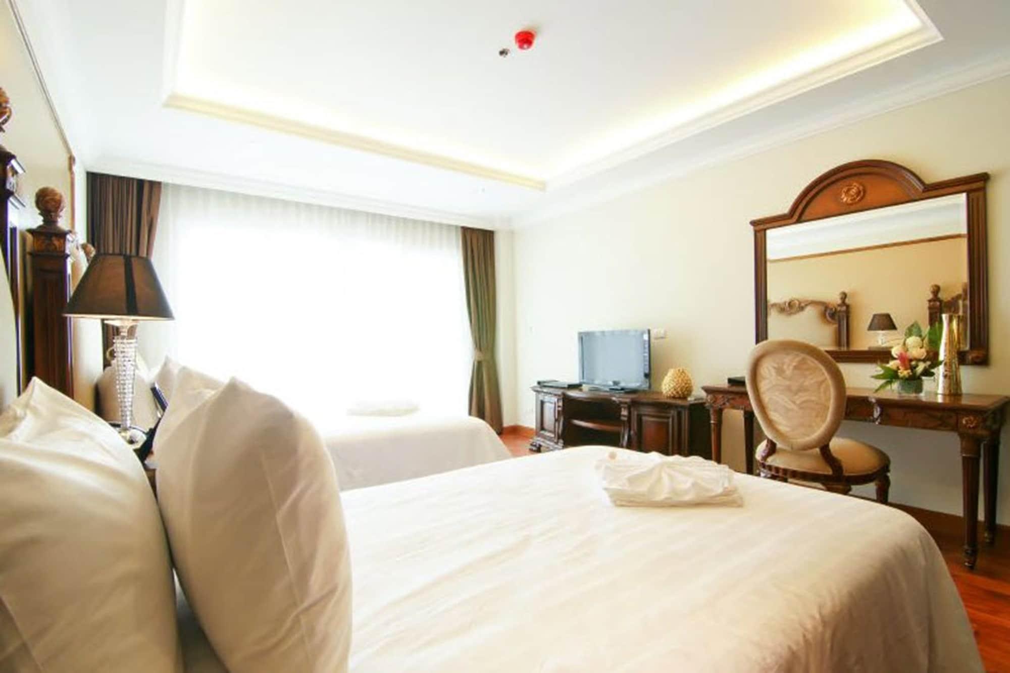 Lk Miracle Suite - Sha Extra Plus Pattaya Bagian luar foto