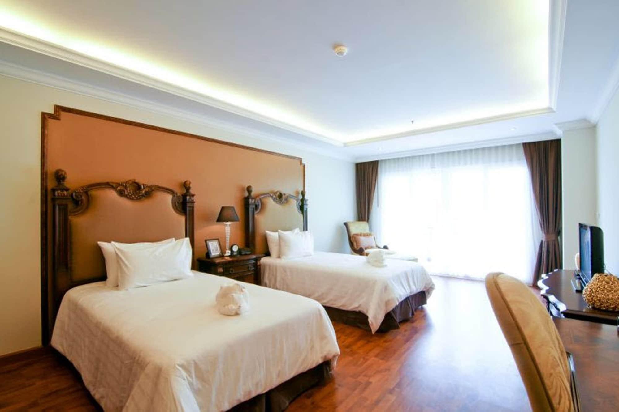 Lk Miracle Suite - Sha Extra Plus Pattaya Bagian luar foto