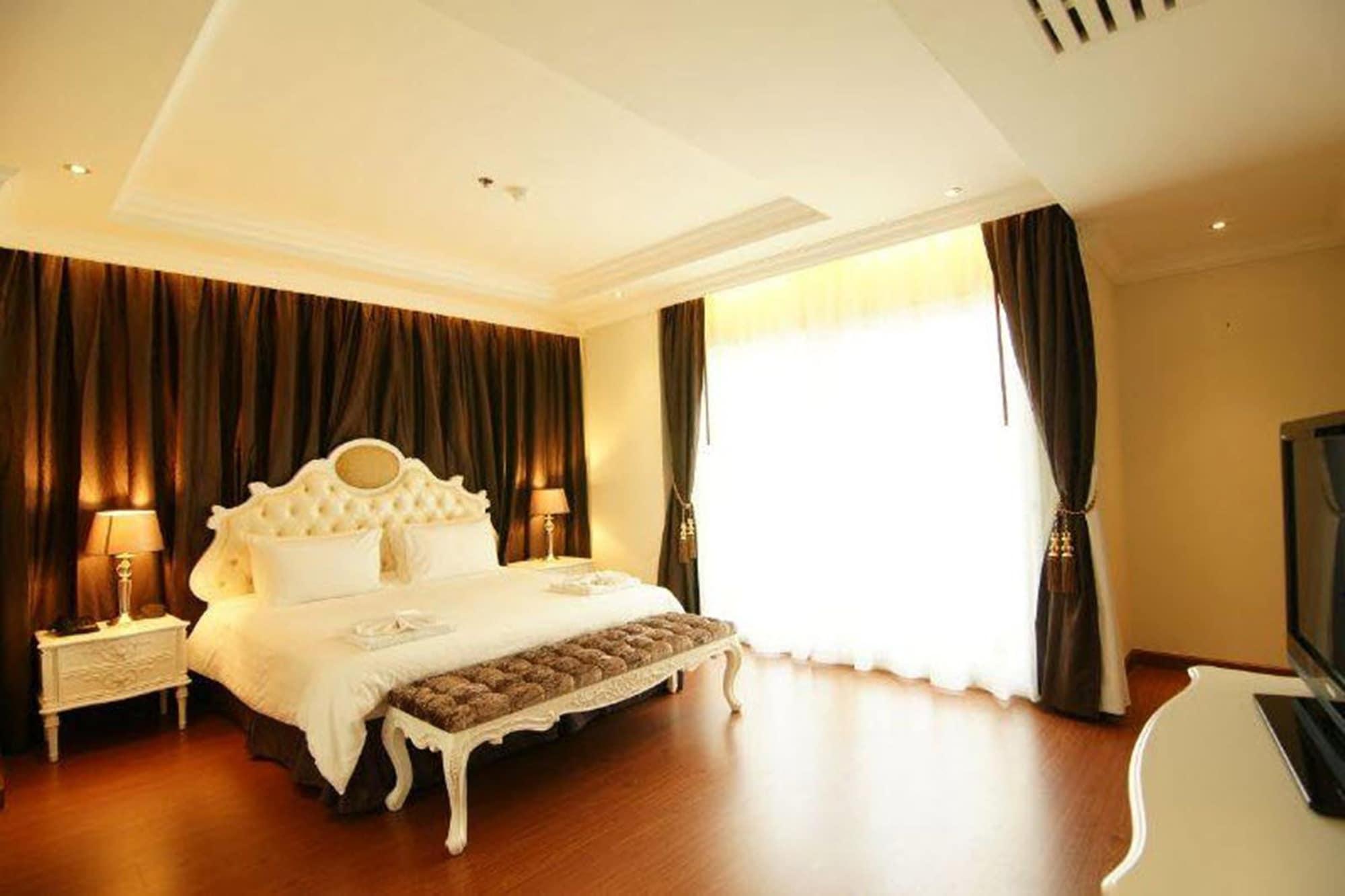 Lk Miracle Suite - Sha Extra Plus Pattaya Bagian luar foto