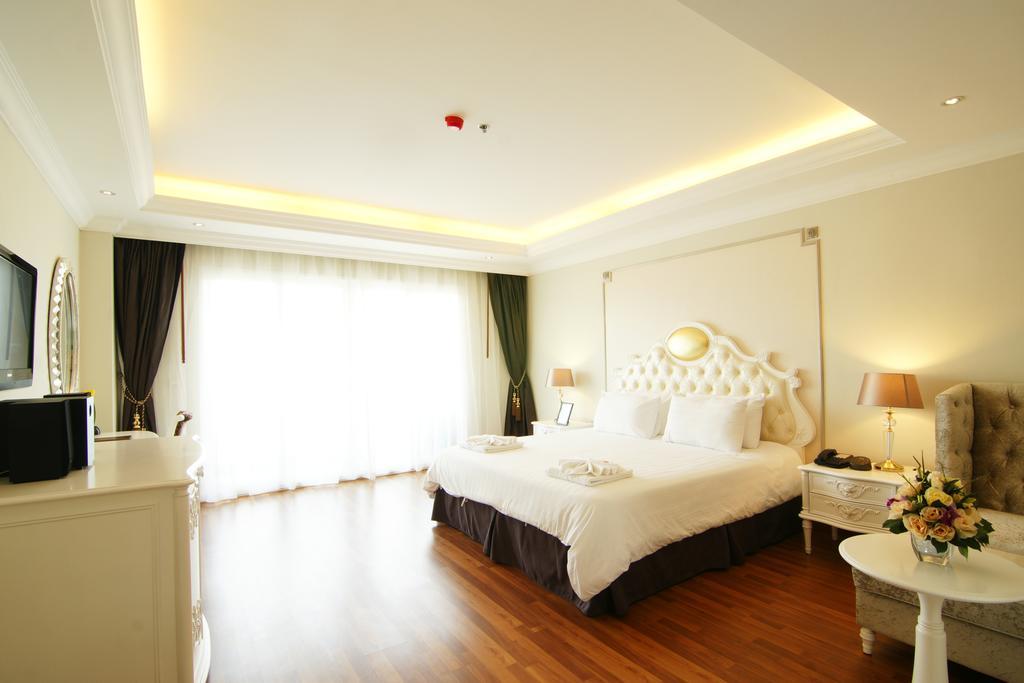 Lk Miracle Suite - Sha Extra Plus Pattaya Bagian luar foto